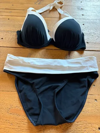 Maillot de bain 2 pièces Aubade blanc et noir 40 /95D