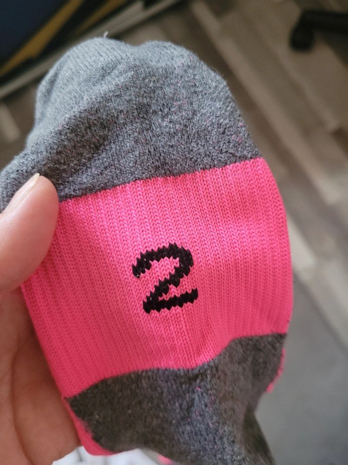 Lot 2 paires chaussettes puma 35/38 - photo numéro 2