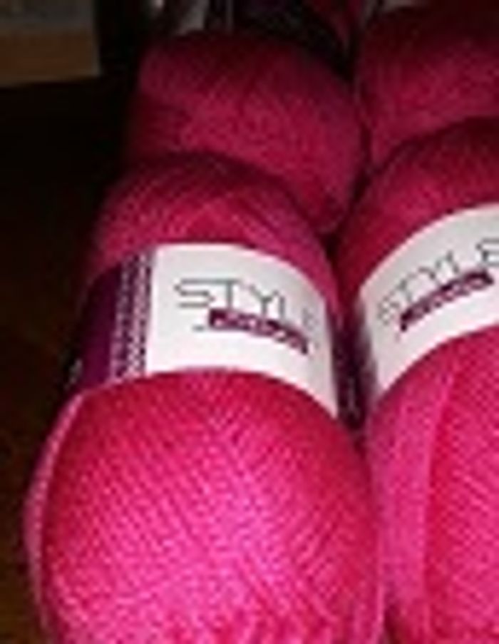 Lot 3 pelotes de laine