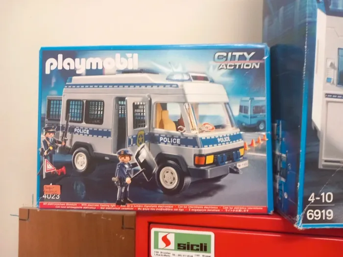 Playmobil 4023 fourgon de police