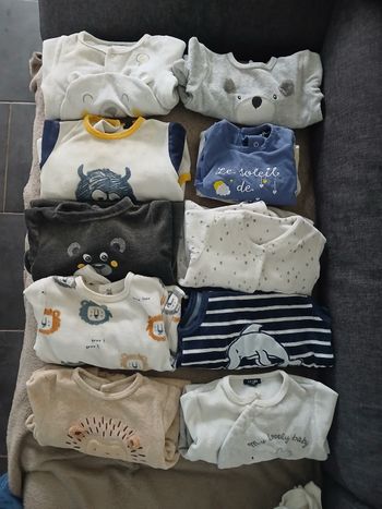 Lot pyjamas 6m