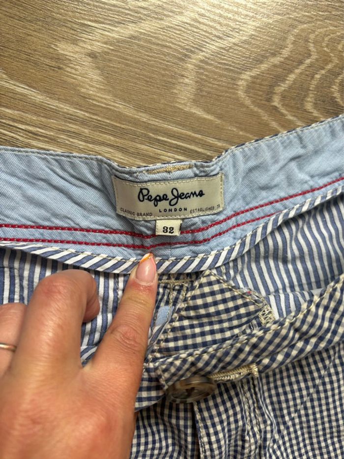 Bermuda Pepe jeans à carreaux - taille US32 équivalent à un 42/XL - en très bon état - photo numéro 4