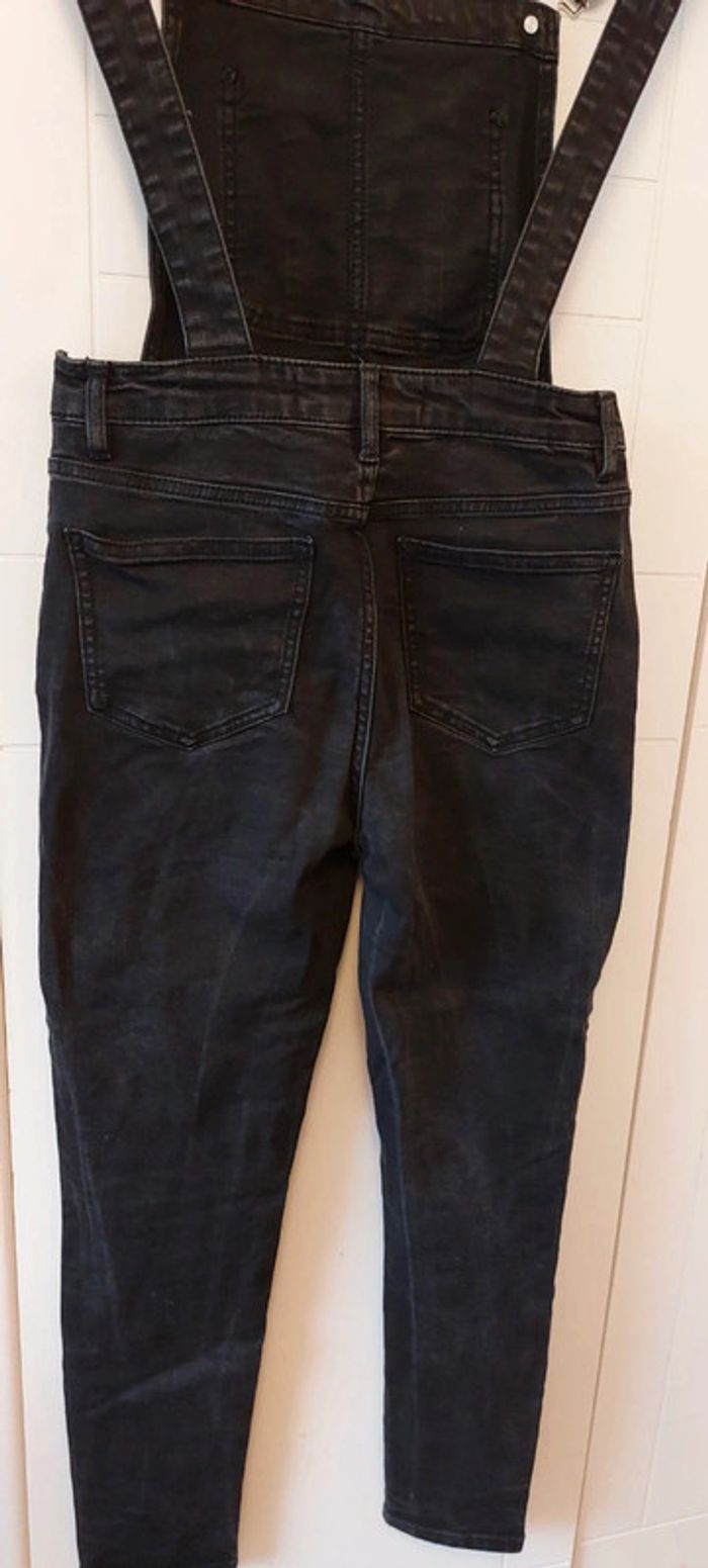 Salopette en jeans taille 36 - photo numéro 2