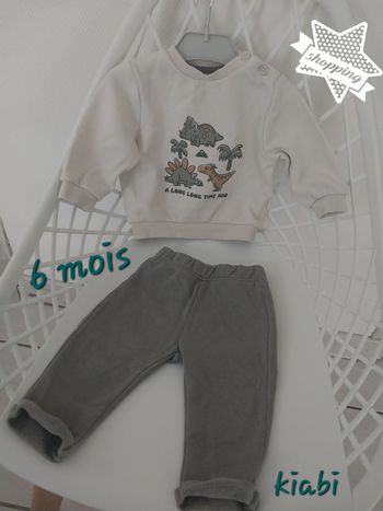 Ensemble pantalon + Sweat kiabi 6 mois