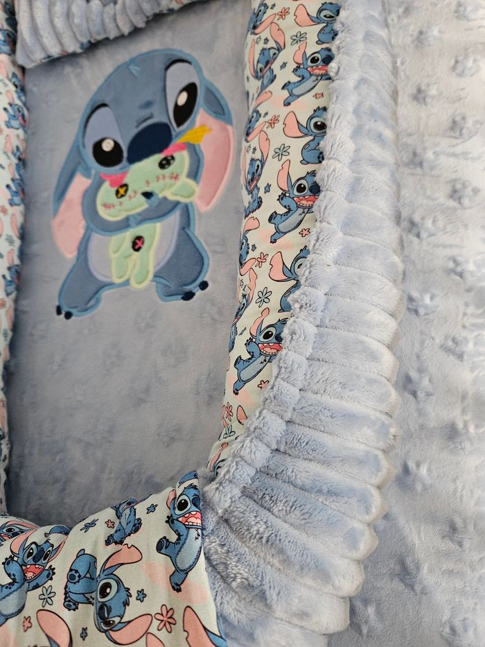 Réducteur bébé Stiche + coussin - photo numéro 5