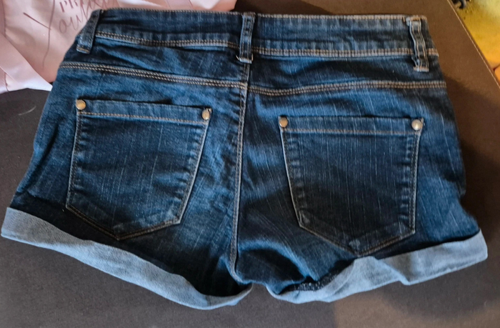 Short jean - photo numéro 2