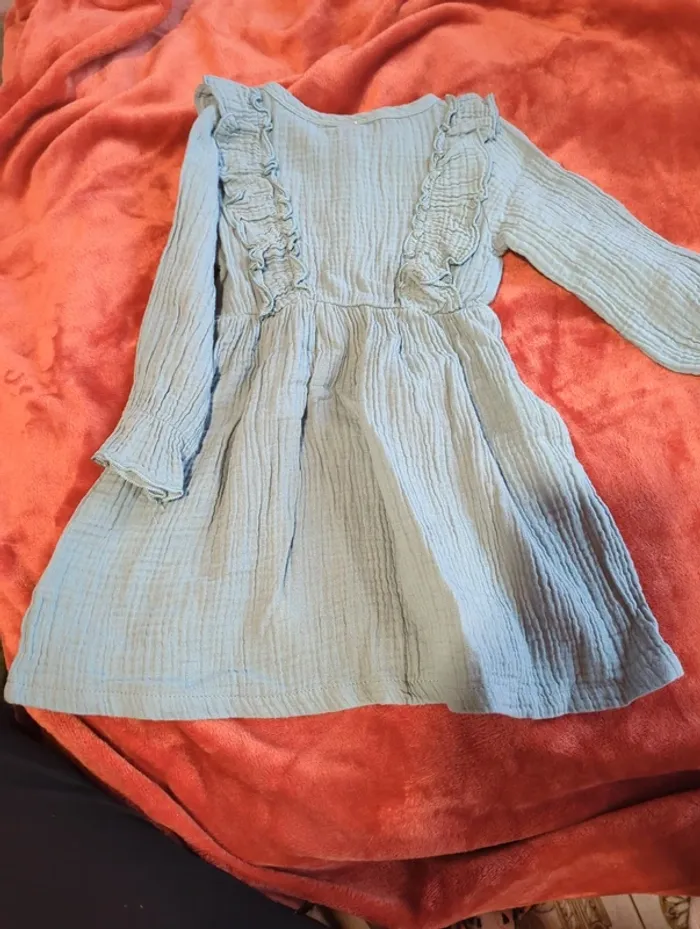 Robe bleue - photo numéro 6