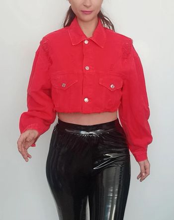 Veste jean courte grunge Bershka taille 36