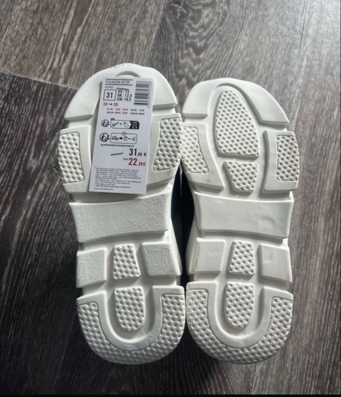 Baskets neuves orchestra taille 31 - photo numéro 2