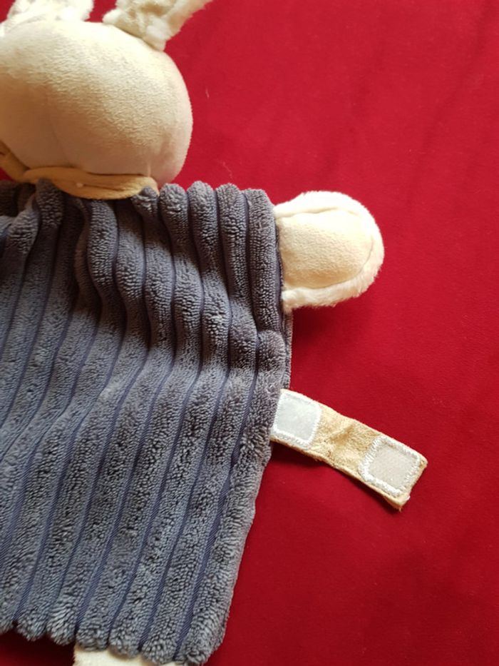 Doudou attache tétine  lapin côtelé/velours - photo numéro 3