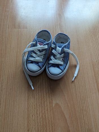 Converse bébé