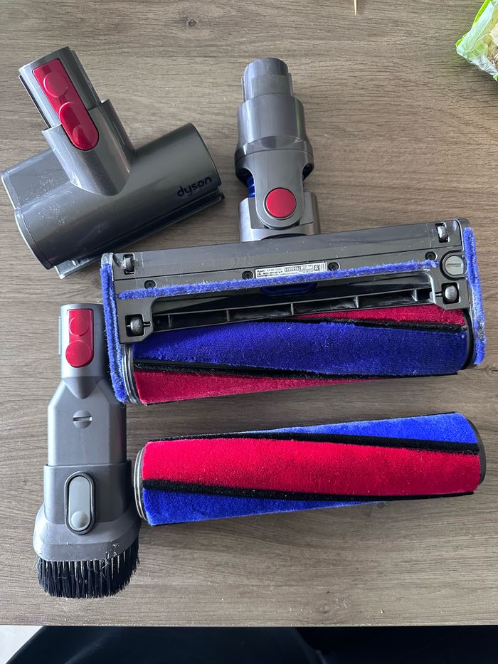 Brosse dyson - photo numéro 2