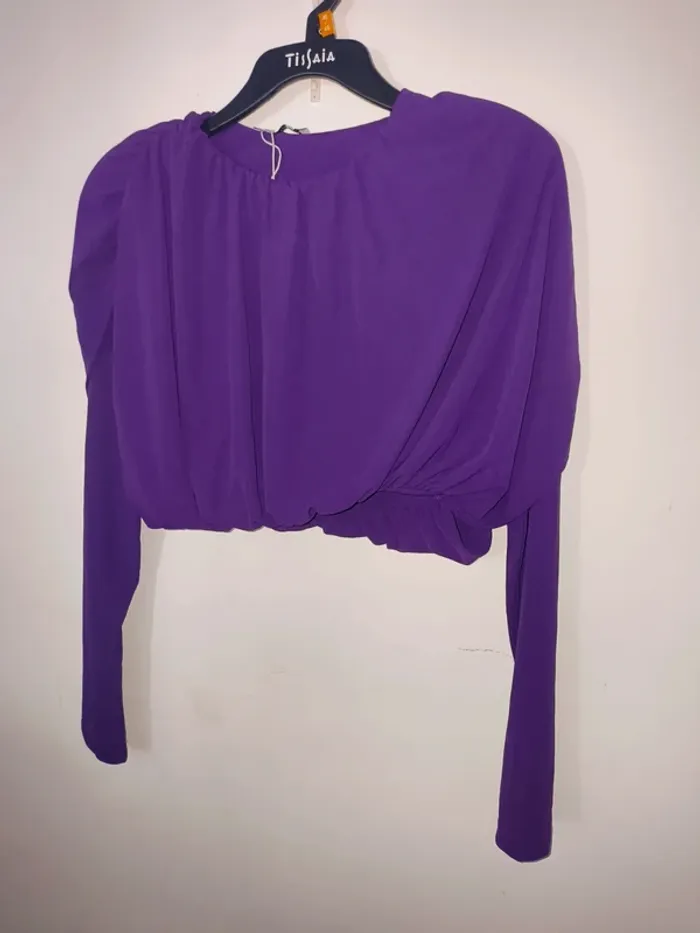 Top court violet Zara neuf sans étiquette taille S