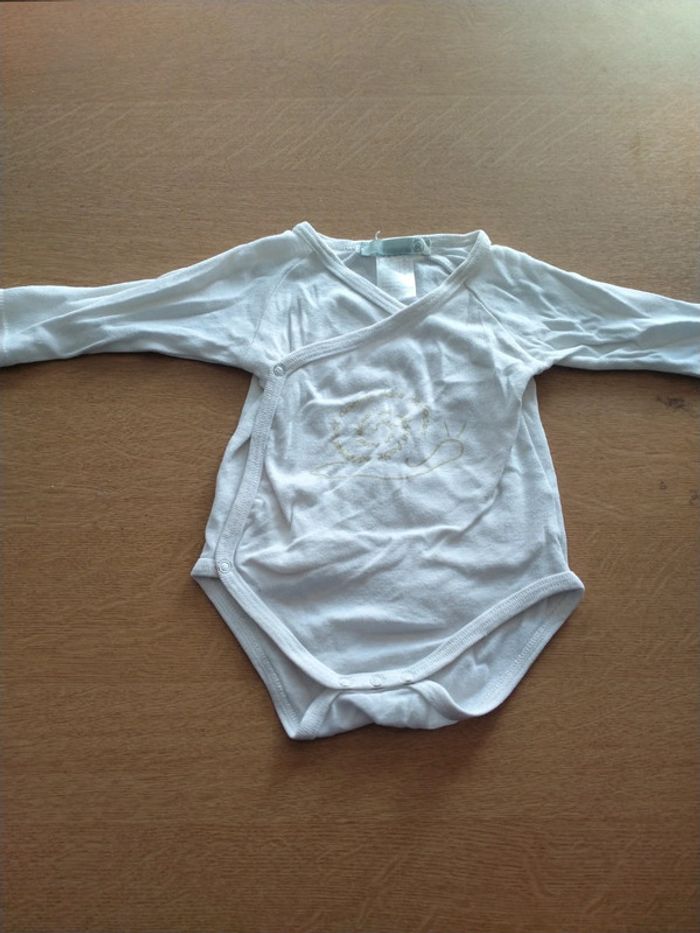 Body 60 cm 3 mois