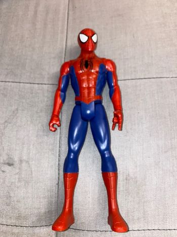 Spider man action figure titan heros
