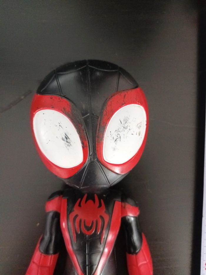 Grande figurine Miles (Spiderman) - photo numéro 2
