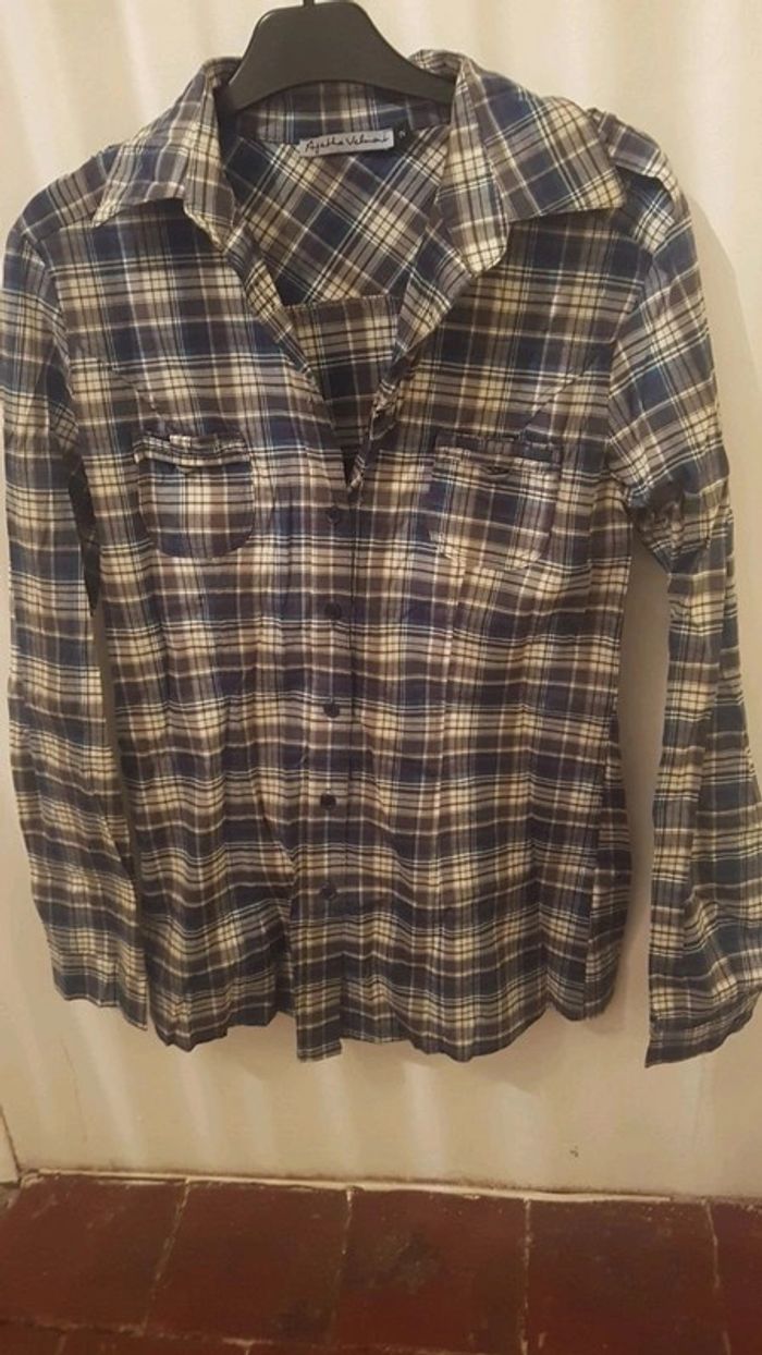 Chemise à carreaux