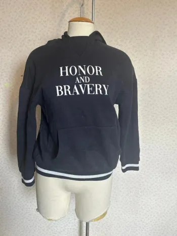 Pull ado honor and bravery taille 12ans marque kiabi