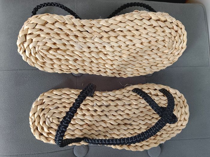 Sandales en paille de Luffy - photo numéro 2