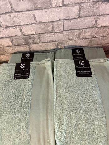 Drap de bain Christian Lacroix neuf étiqueté 