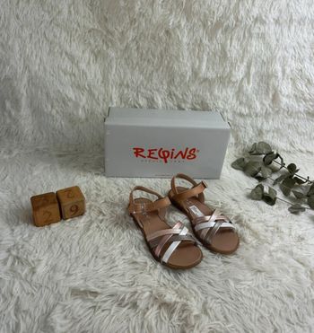 Paire de sandales Reqins taille 29