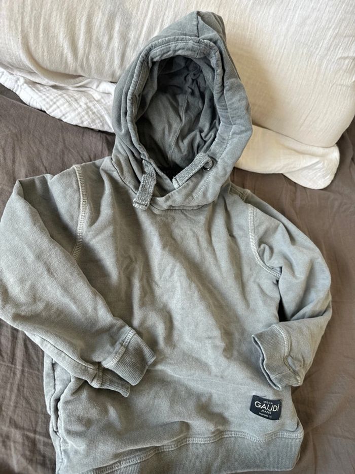 Gaudi sweat 3 ans