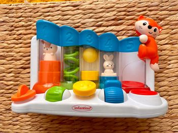 Jouet musical Bébé Infantino
