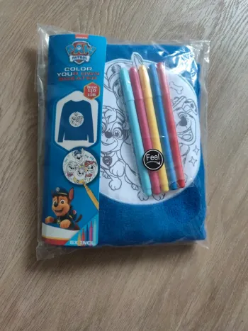 Pull garçon coloriable neuf