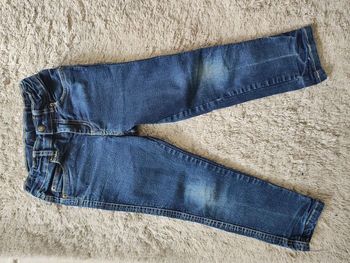  Jeans taille 6 ans