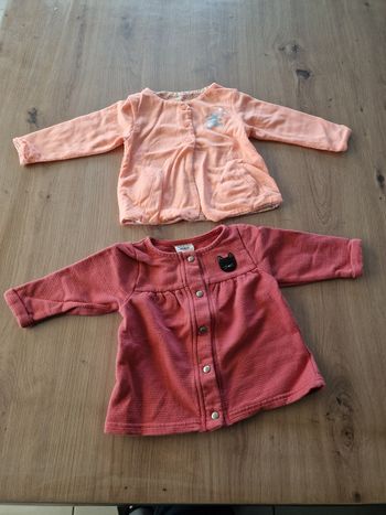 Lot de 2 gilets 6 mois