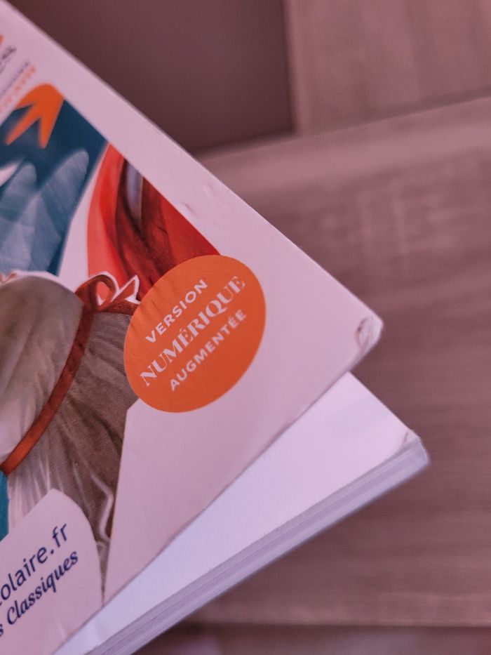 Livre Nouvelles réalistes et fantastiques des voix féminines - photo numéro 3