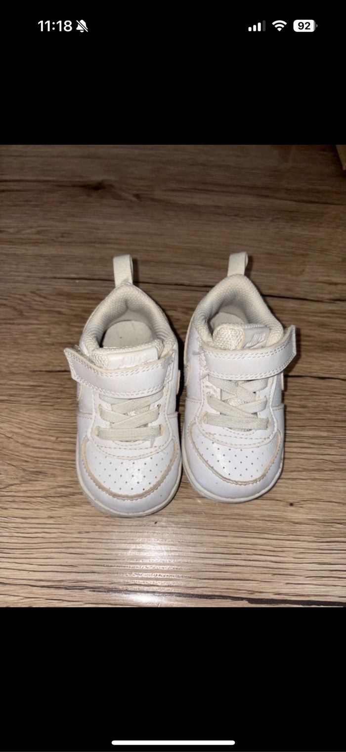 Chaussures Nike bébé - photo numéro 2