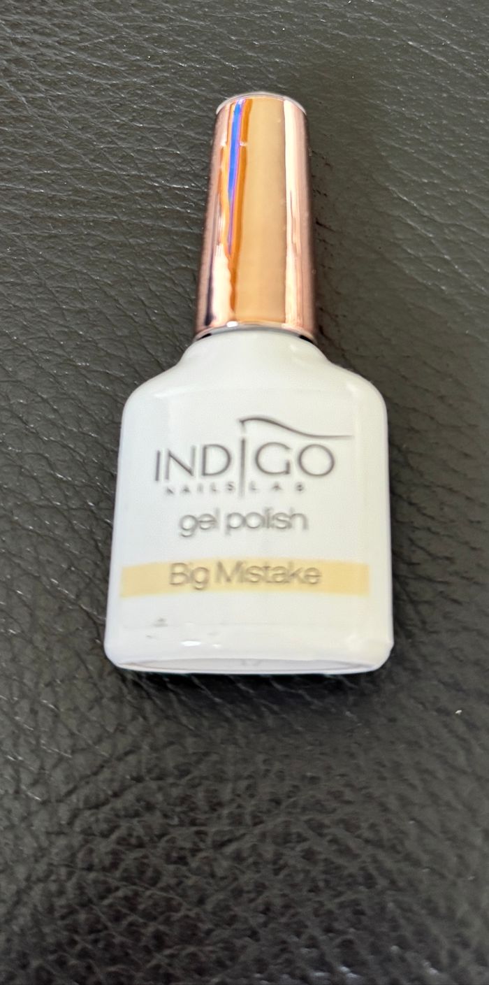 Vernis semi permanent indigo big mistake