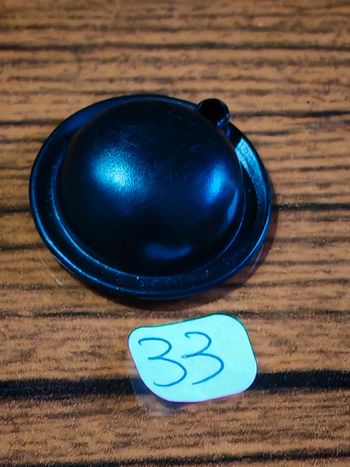 Playmobil 1 chapeau rond noir avec emplacement plume