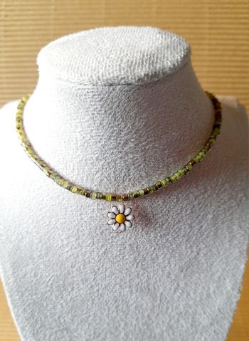 Ras de cou perles et Marguerite