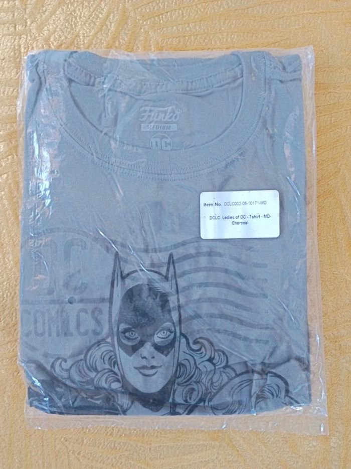 T-shirt héroïne Funko