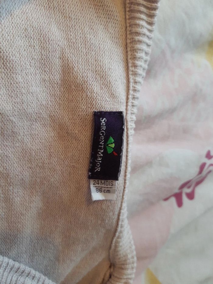 Gilet fille 24 mois - photo numéro 2