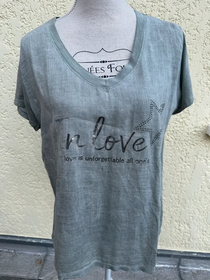 🌿 T-shirt kaki neuf - Angeles Llaz - Lin & détails argentés - Taille M