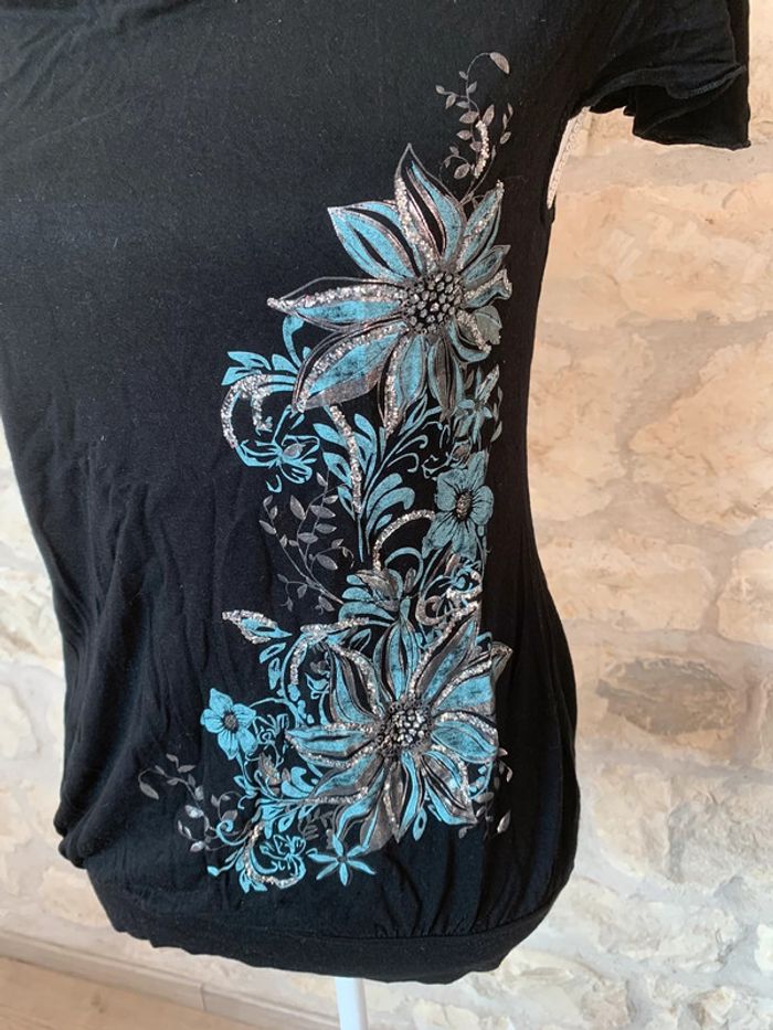 Haut manches courtes et dos nu taille 1 - photo numéro 3