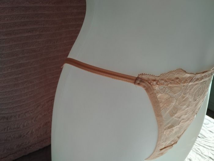 String - photo numéro 3