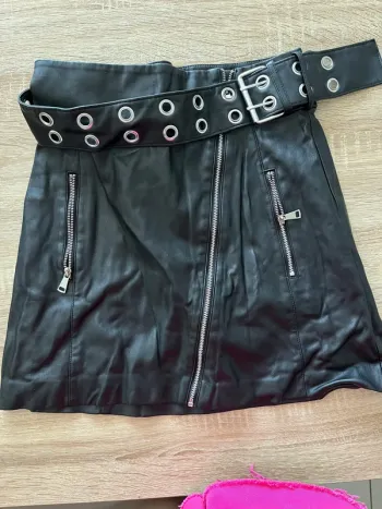 Jupe simili cuir Asos