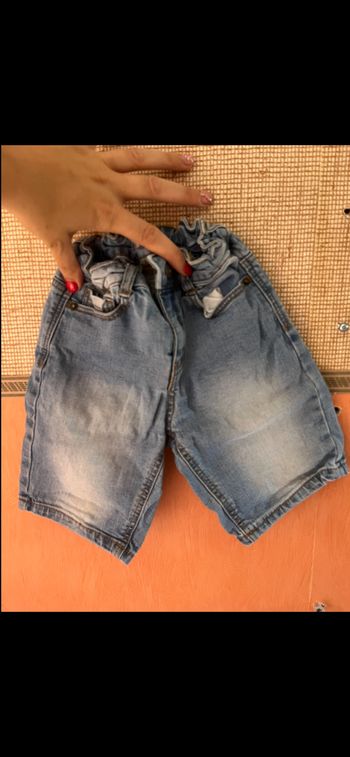 Short jeans