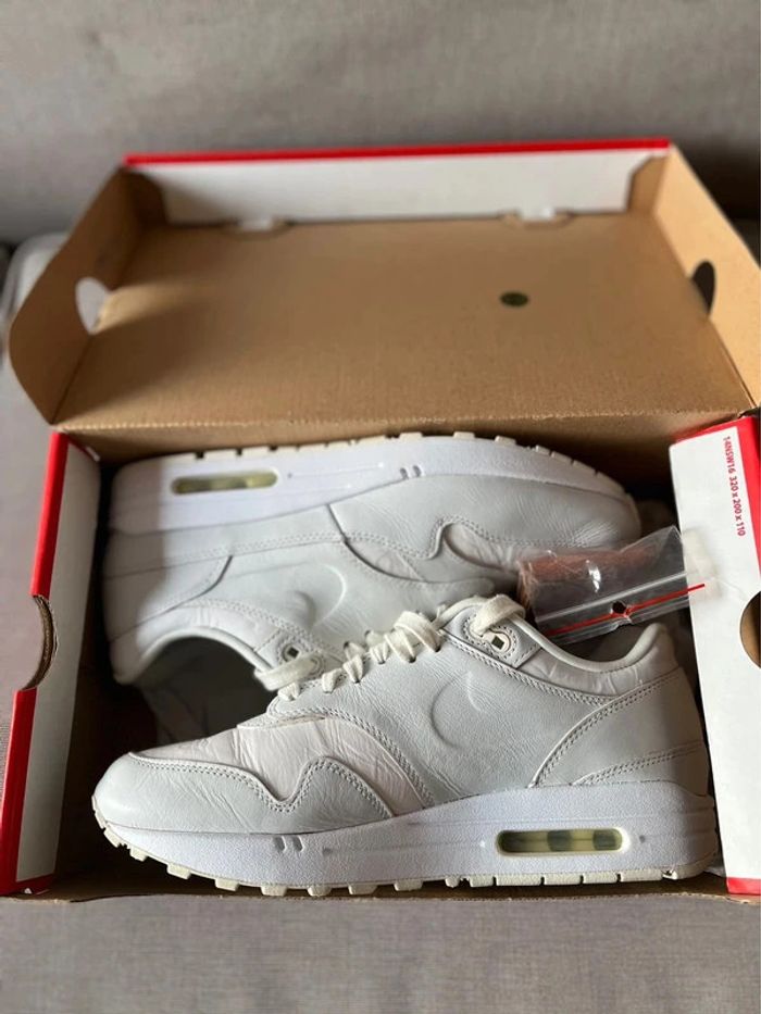 🤩 Nike air max 1 wnms neuves 42 - photo numéro 5