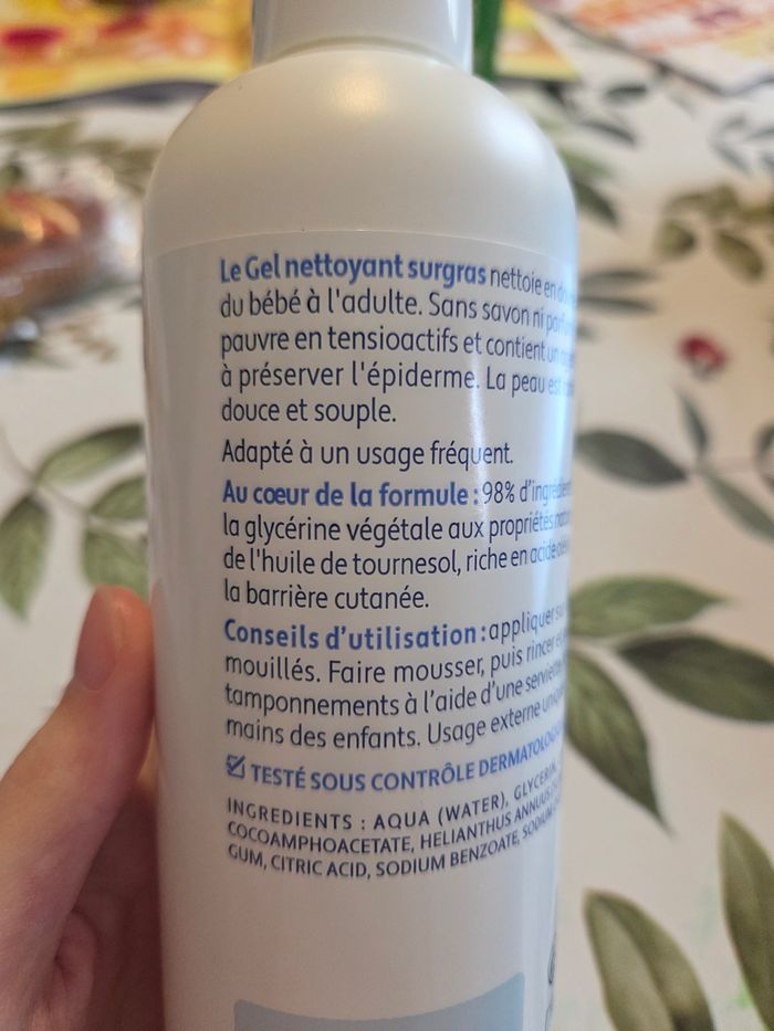 3 grands gel nettoyant surgras corps et cheveux adultes et enfants - photo numéro 5