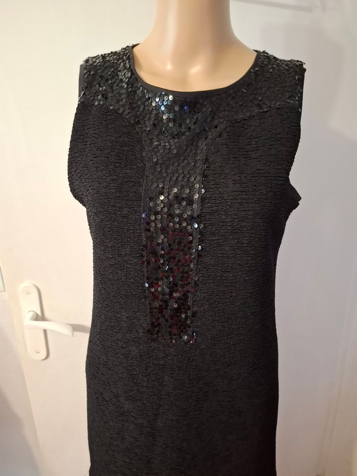 Robe noir sequin promod taille 38 en très bon état - photo numéro 3