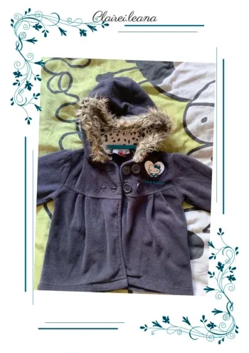 🛑 manteau hello kitty 🛑 24 mois