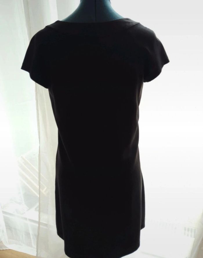 Robe élégante noire taille 34 - photo numéro 2