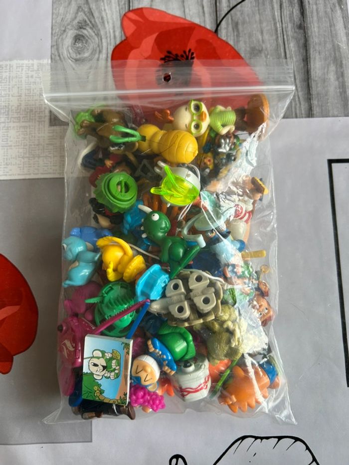 Lot jouets Kinder