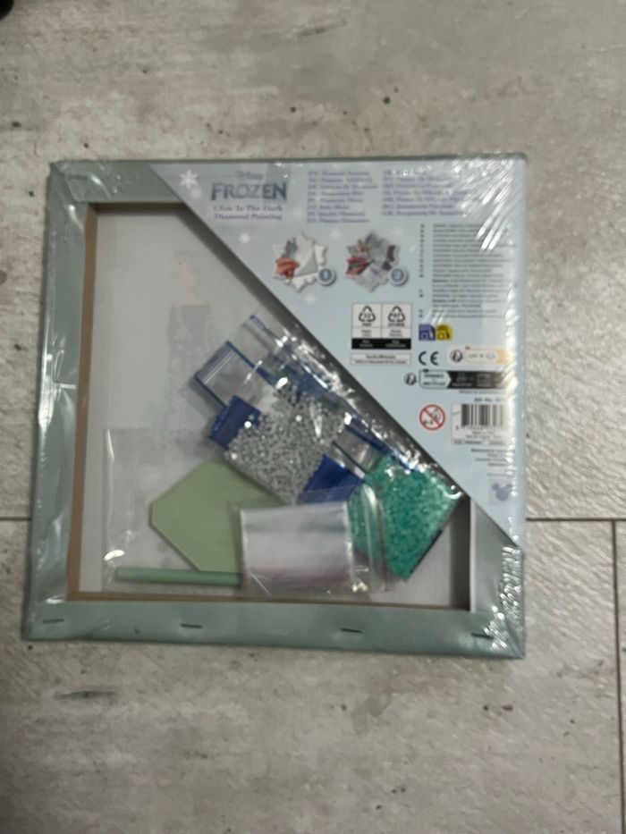 Diamond painting la reine des neiges - photo numéro 2