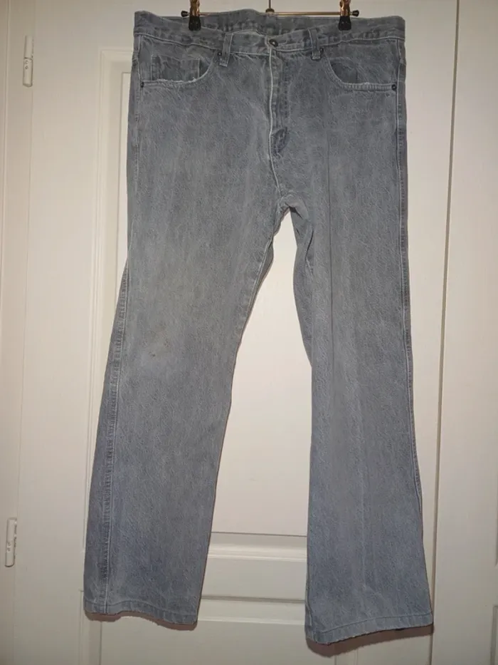Jeans coupe droite sans marque
